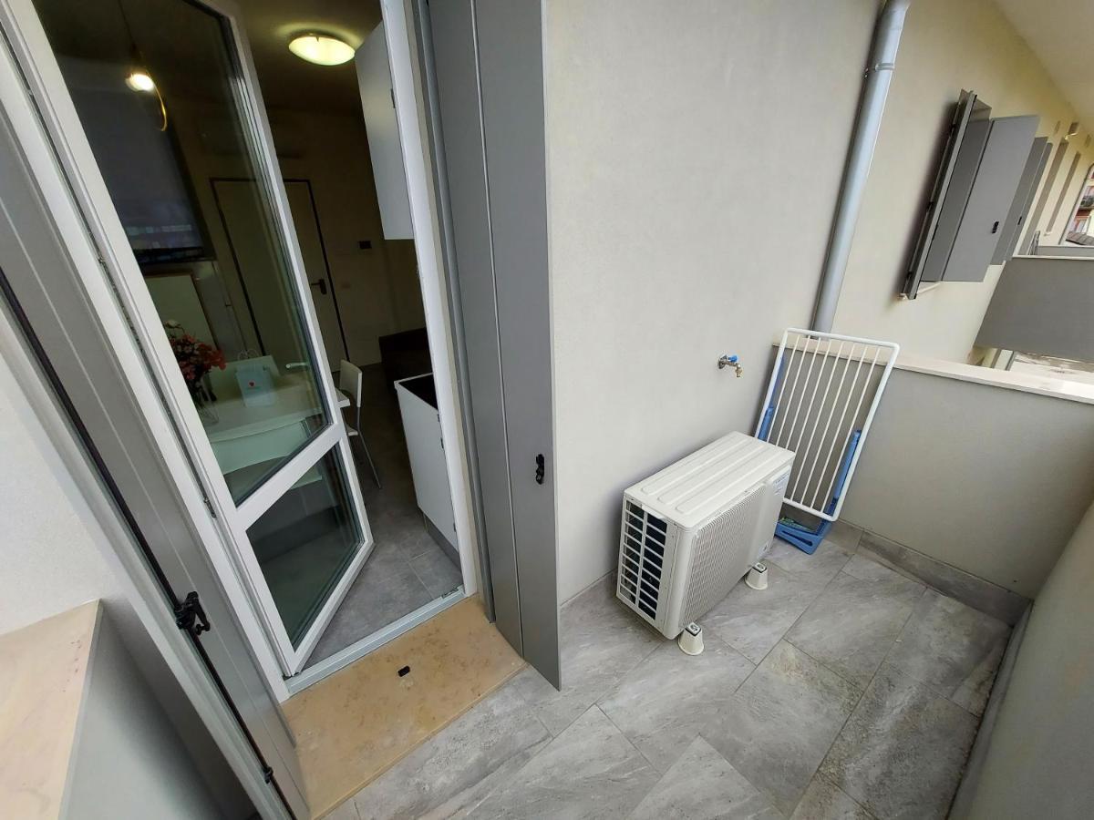 Residenza Delizia Camere & Appartamenti "Residenze Del Cuore" Verona Eksteriør billede