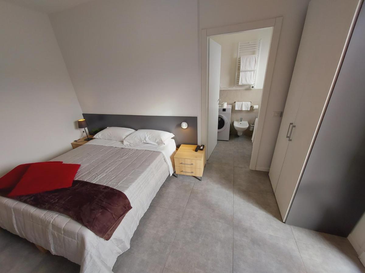 Residenza Delizia Camere & Appartamenti "Residenze Del Cuore" Verona Eksteriør billede