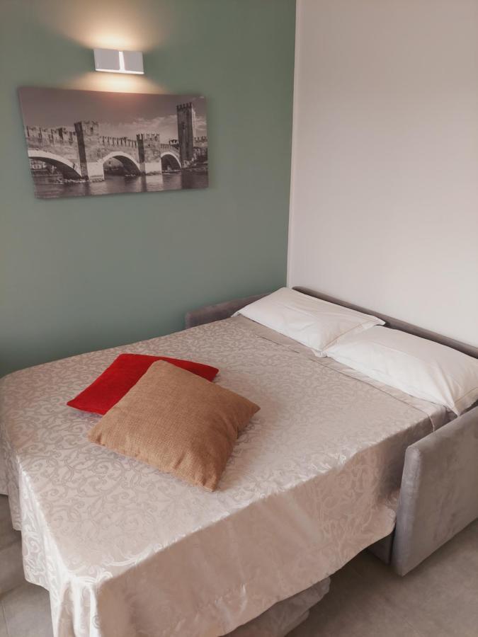 Residenza Delizia Camere & Appartamenti "Residenze Del Cuore" Verona Eksteriør billede