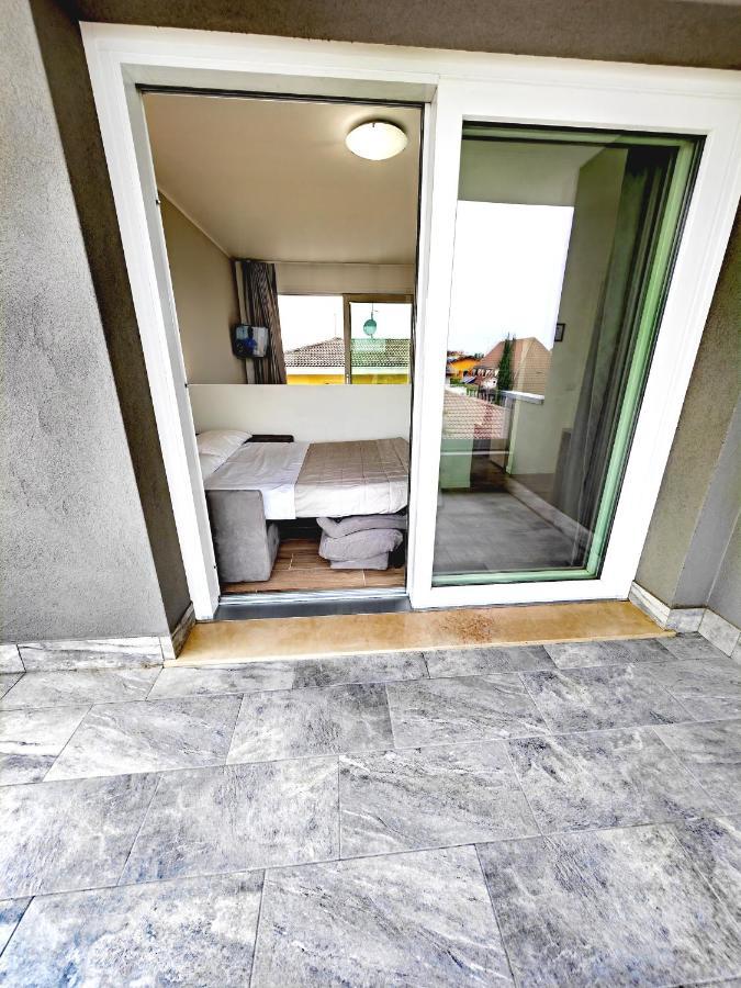 Residenza Delizia Camere & Appartamenti "Residenze Del Cuore" Verona Eksteriør billede